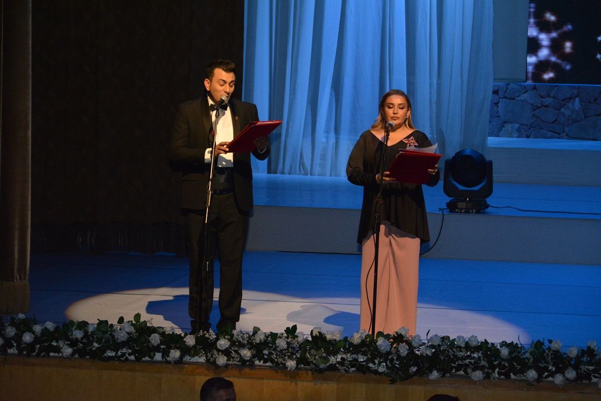 Во Дворце Гейдара Алиева прошел грандиозный концерт, посвященный "Году города Шуша" (ФОТО)