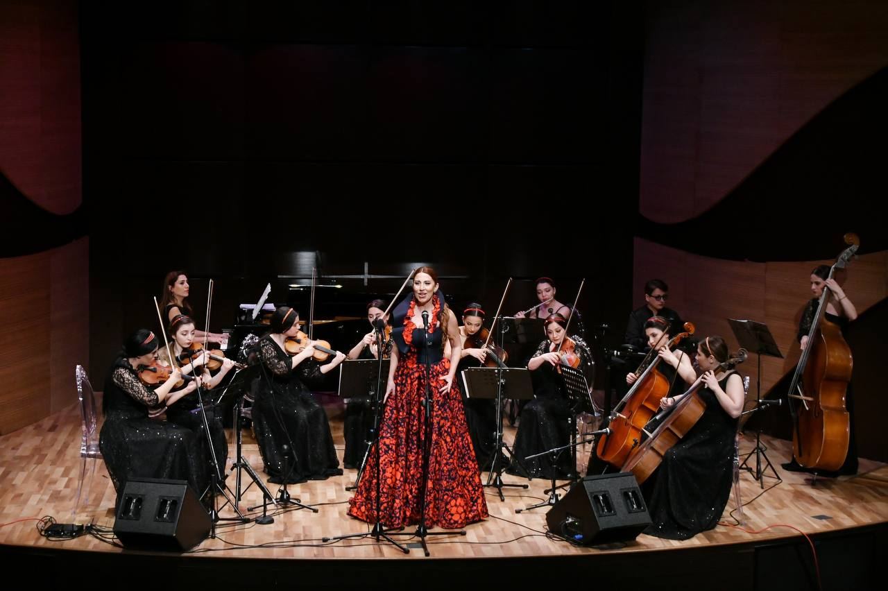 Танго с ароматом женщины…- праздничный концерт в Баку (ФОТО)