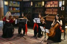 Музыка среди книг – подарок от юных талантов (ФОТО)