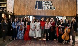 Музыка среди книг – подарок от юных талантов (ФОТО)