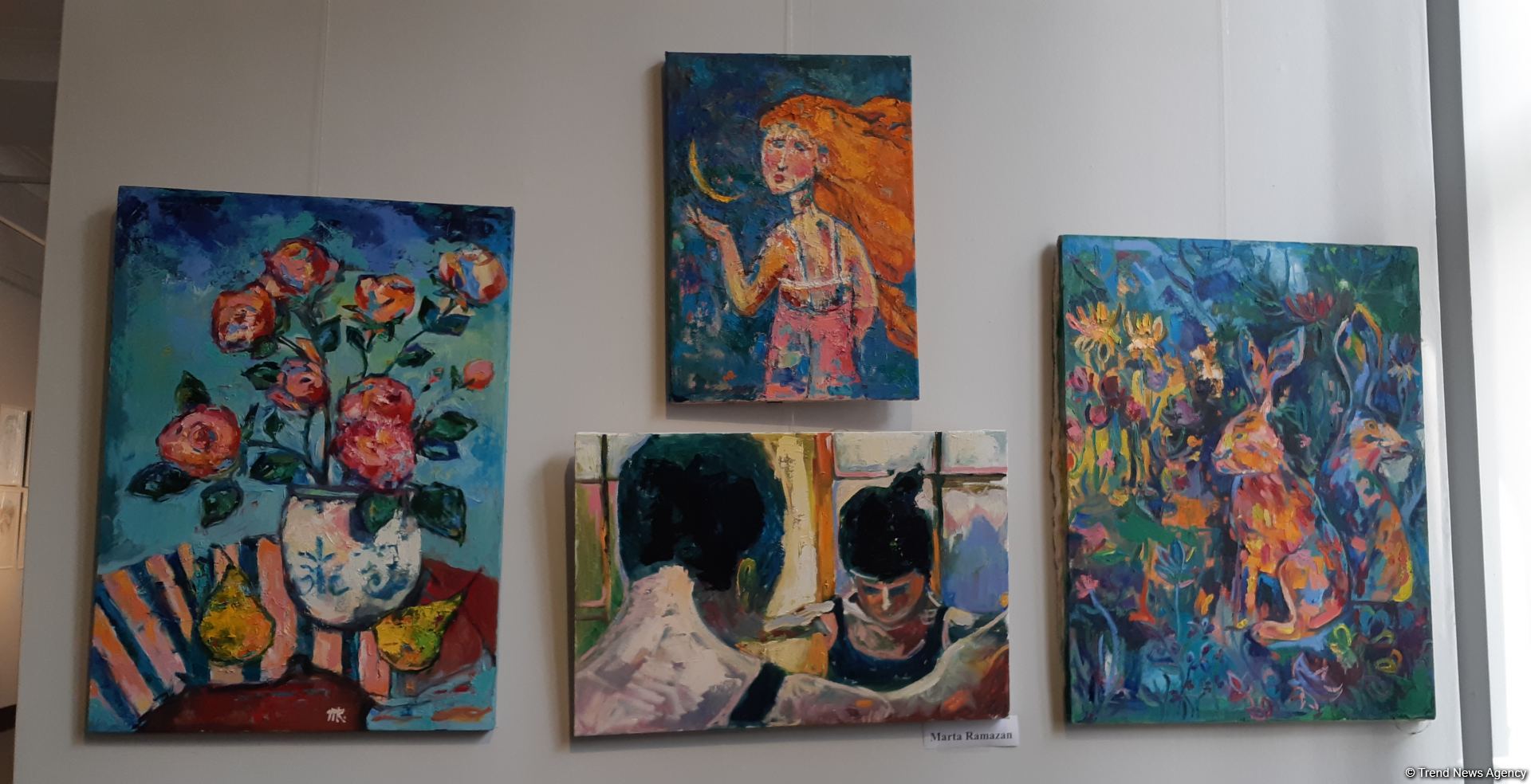 Научиться рисовать в 75 лет! Выставка картин учеников Нигяр Нариманбековой (ФОТО)