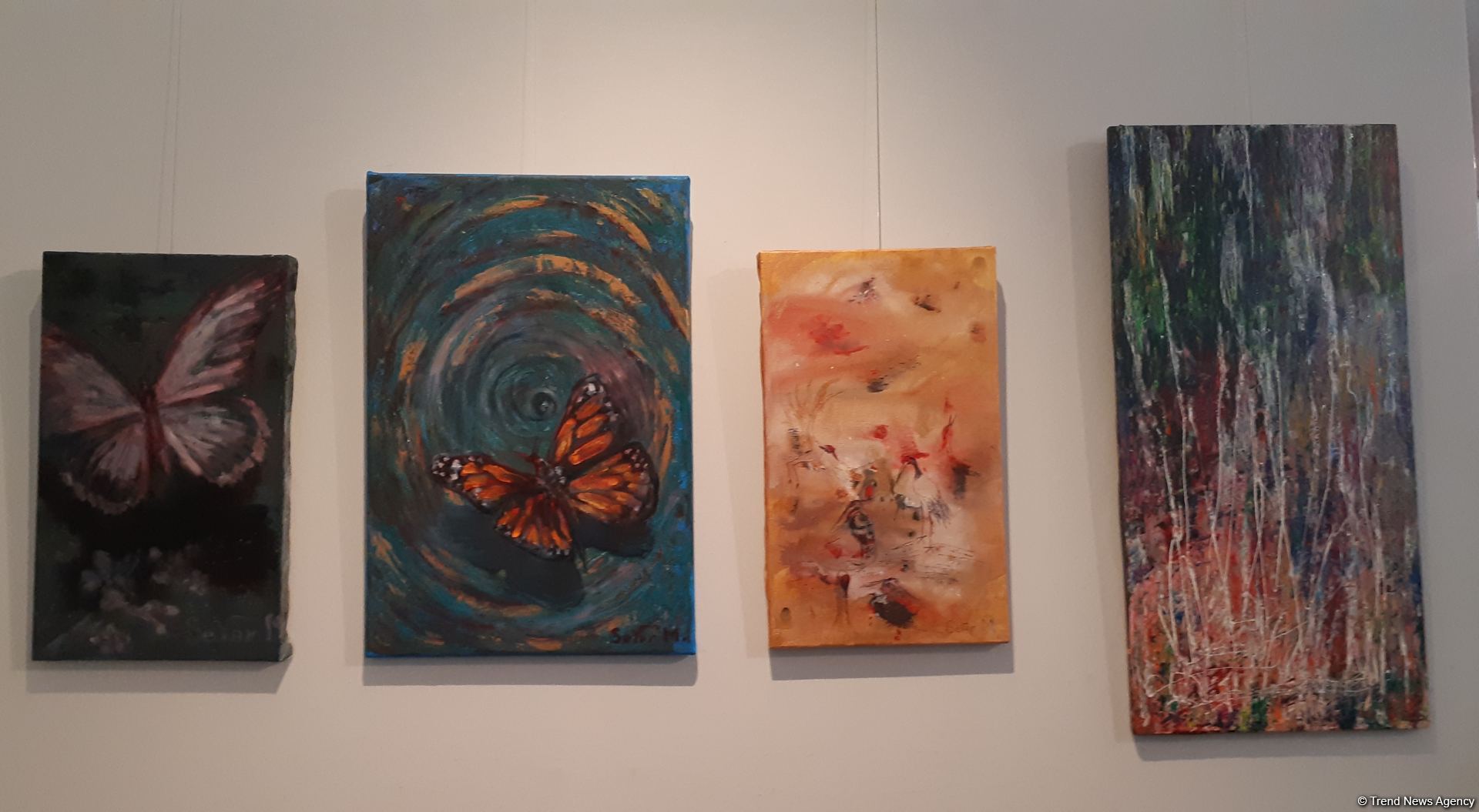 Научиться рисовать в 75 лет! Выставка картин учеников Нигяр Нариманбековой (ФОТО)