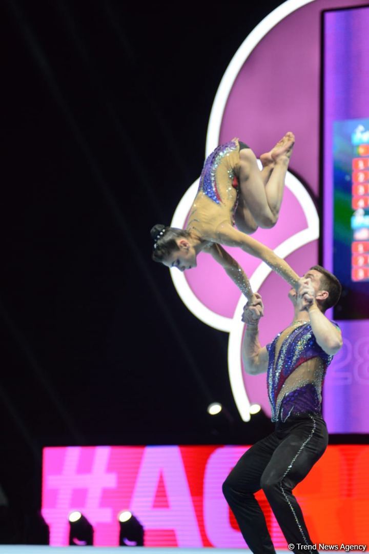 В Баку продолжаются соревнования первого дня 28-го Чемпионата мира по акробатической гимнастике (ФОТО)