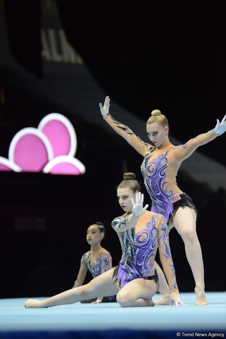 В Баку продолжаются соревнования первого дня 28-го Чемпионата мира по акробатической гимнастике (ФОТО)