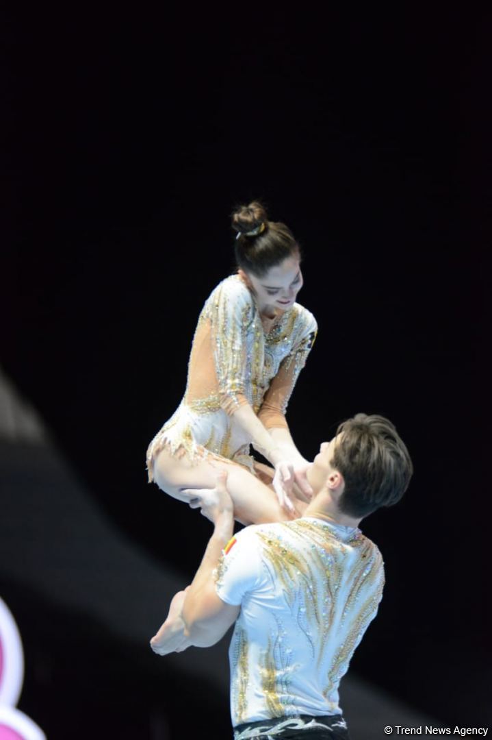В Баку продолжаются соревнования первого дня 28-го Чемпионата мира по акробатической гимнастике (ФОТО)