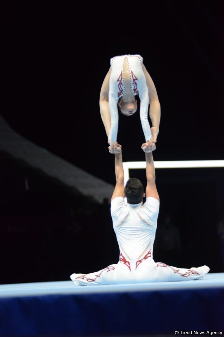 В Баку продолжаются соревнования первого дня 28-го Чемпионата мира по акробатической гимнастике (ФОТО)