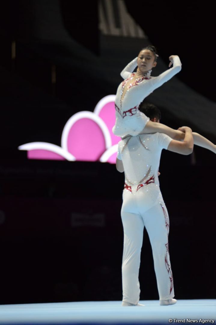 В Баку продолжаются соревнования первого дня 28-го Чемпионата мира по акробатической гимнастике (ФОТО)