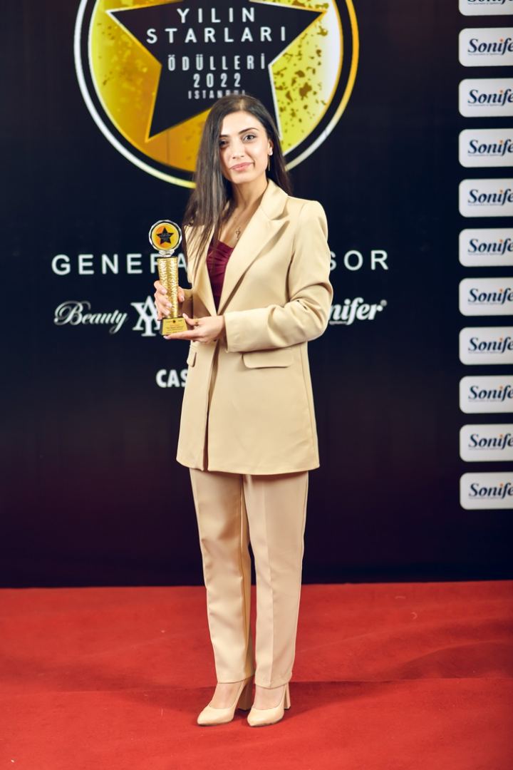 В Баку прошла церемония награждения премии Yılın Starları Ödülleri 2022 İstanbul (ФОТО)
