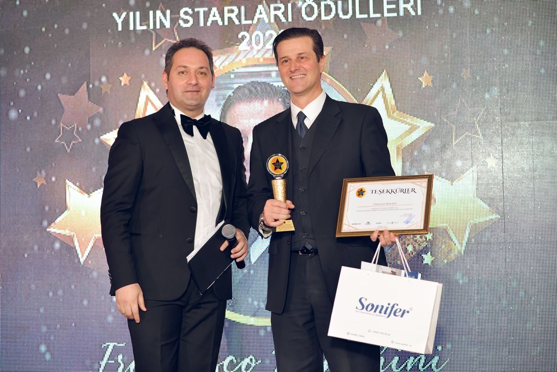 В Баку прошла церемония награждения премии Yılın Starları Ödülleri 2022 İstanbul (ФОТО)