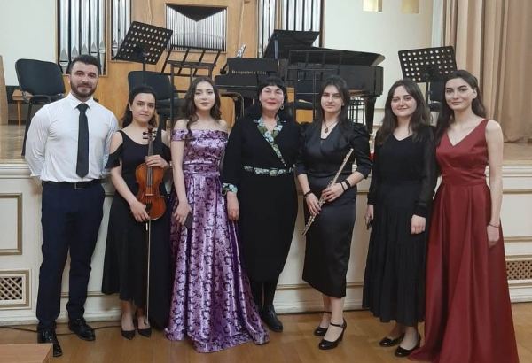 Достойные продолжатели лучших традиций азербайджанского музыкального искусства (ФОТО)