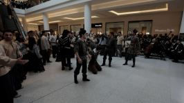 Из метро в Gənclik Mall - шоу в честь Дня национального театра (ВИДЕО, ФОТО)