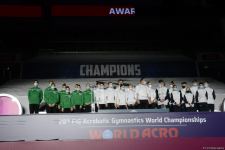 В Баку прошла церемония награждения победителей ЧМ по акробатической гимнастике в командном зачете (ФОТО)