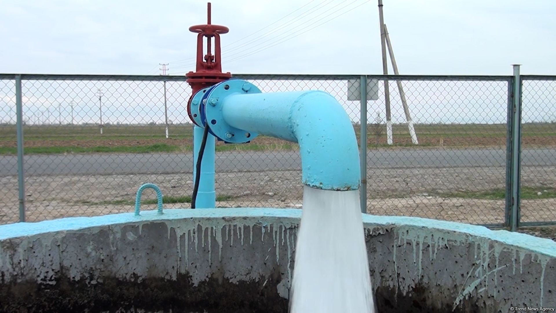 Агдамские фермеры поблагодарили Президента Ильхама Алиева за ускоренные работы по организации процесса орошения - Репортаж Trend TV