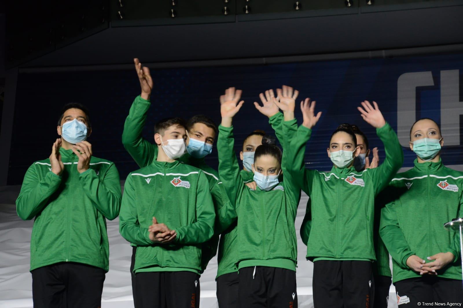 В Баку прошла церемония награждения победителей ЧМ по акробатической гимнастике в командном зачете (ФОТО)