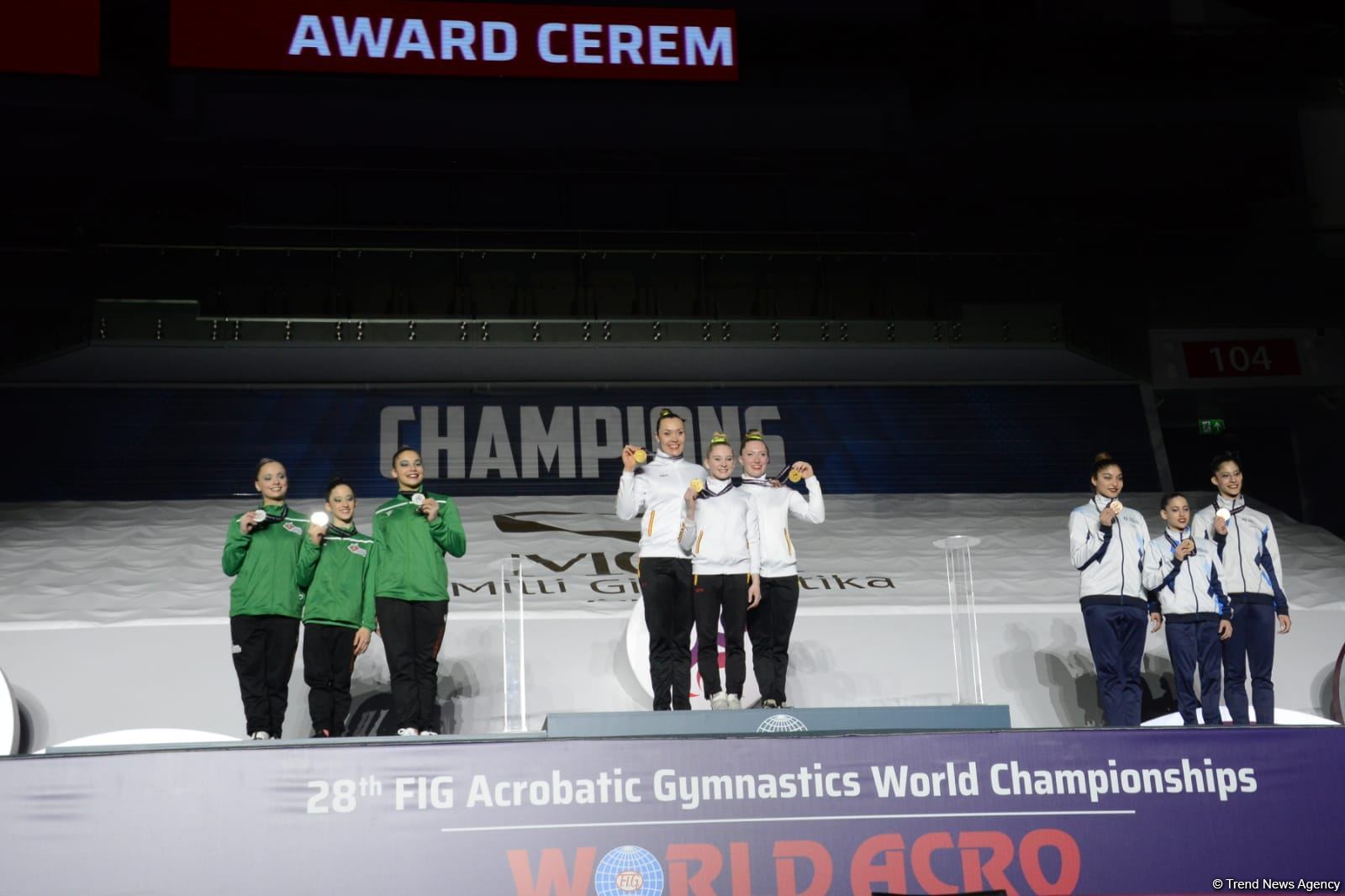 ЧМ в Баку: состоялась церемония награждения победителей среди смешанных пар, женских и мужских групп (ФОТО)