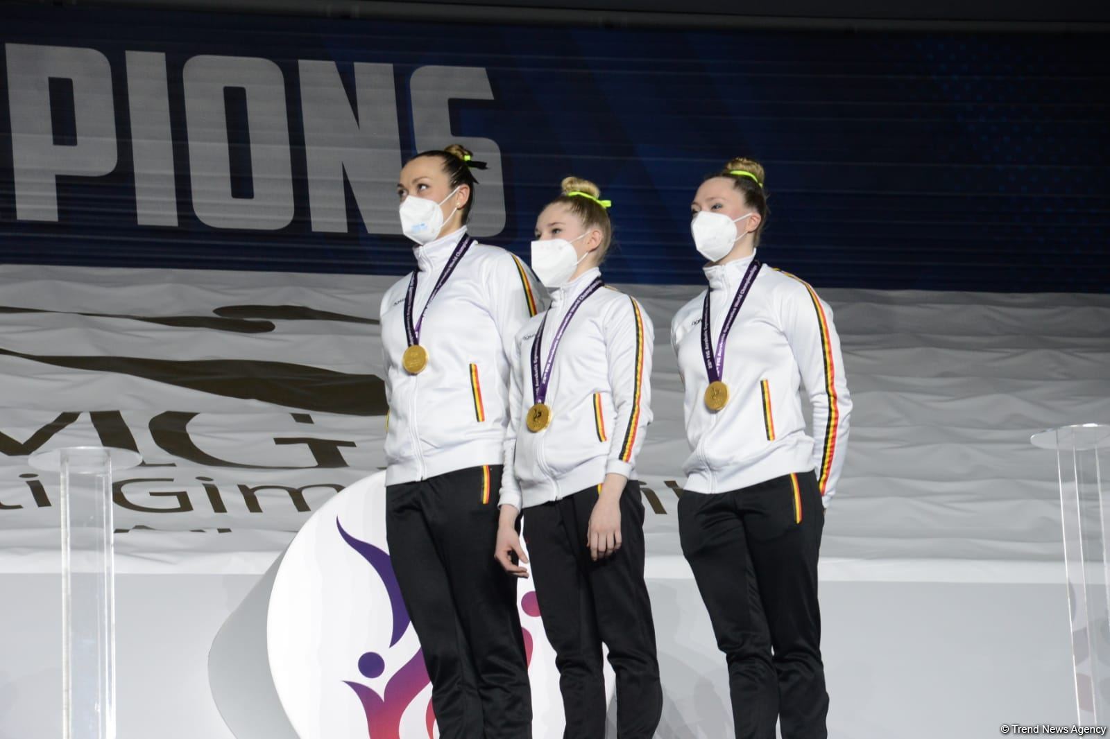 ЧМ в Баку: состоялась церемония награждения победителей среди смешанных пар, женских и мужских групп (ФОТО)