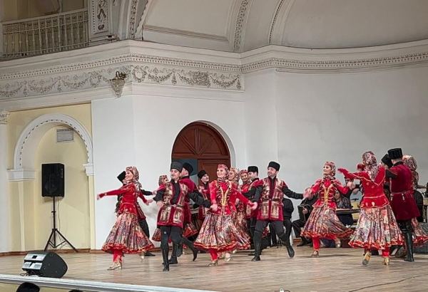 Народные танцы и песни – Новруз в бакинской Филармонии (ФОТО/ВИДЕО)