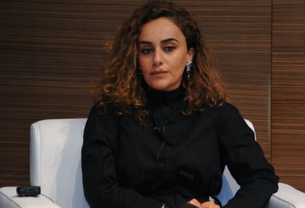 Захра Бадалбейли пишет книгу о Хуршидбану Натаван