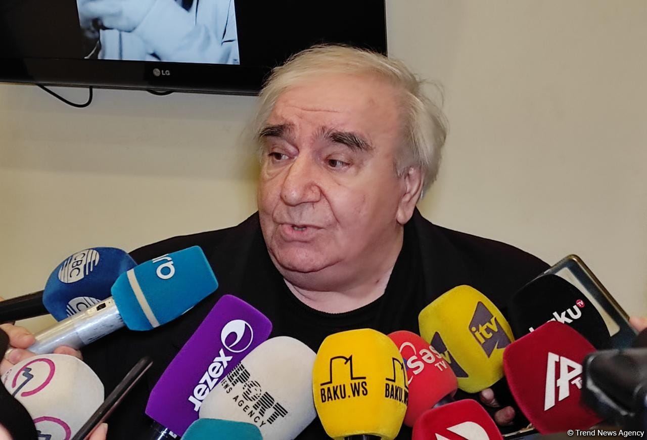 В Баку прошла церемония прощания с видным кинодраматургом Рустамом Ибрагимбековым (ФОТО)