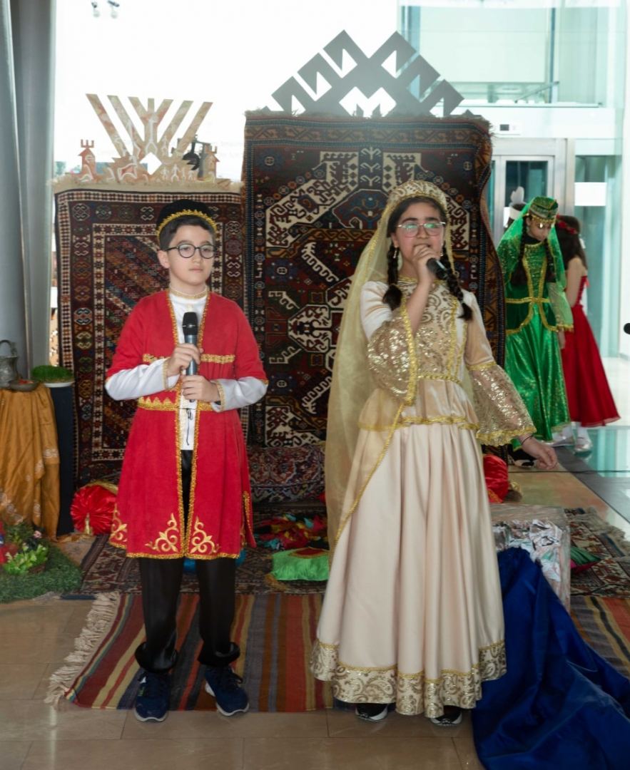 В атмосфере весеннего праздника – в Азербайджанском музее ковра отметили Новруз (ФОТО)