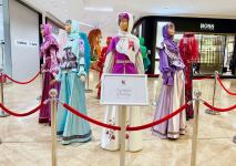 Впервые представлена коллекция Гюльнары Халиловой "Харыбюльбюль" (ФОТО)