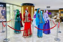 Впервые представлена коллекция Гюльнары Халиловой "Харыбюльбюль" (ФОТО)