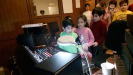 Один день в Бакинской русдраме – экскурсия за кулисы (ФОТО)