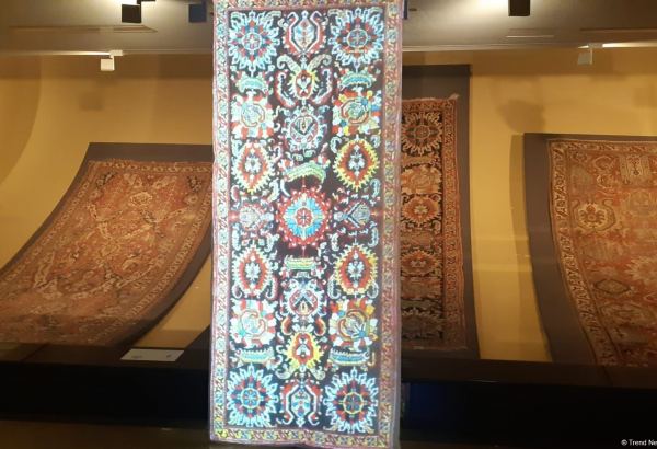 Тайна одного ковра… - необычный проект в азербайджанском музее (ФОТО/ВИДЕО)