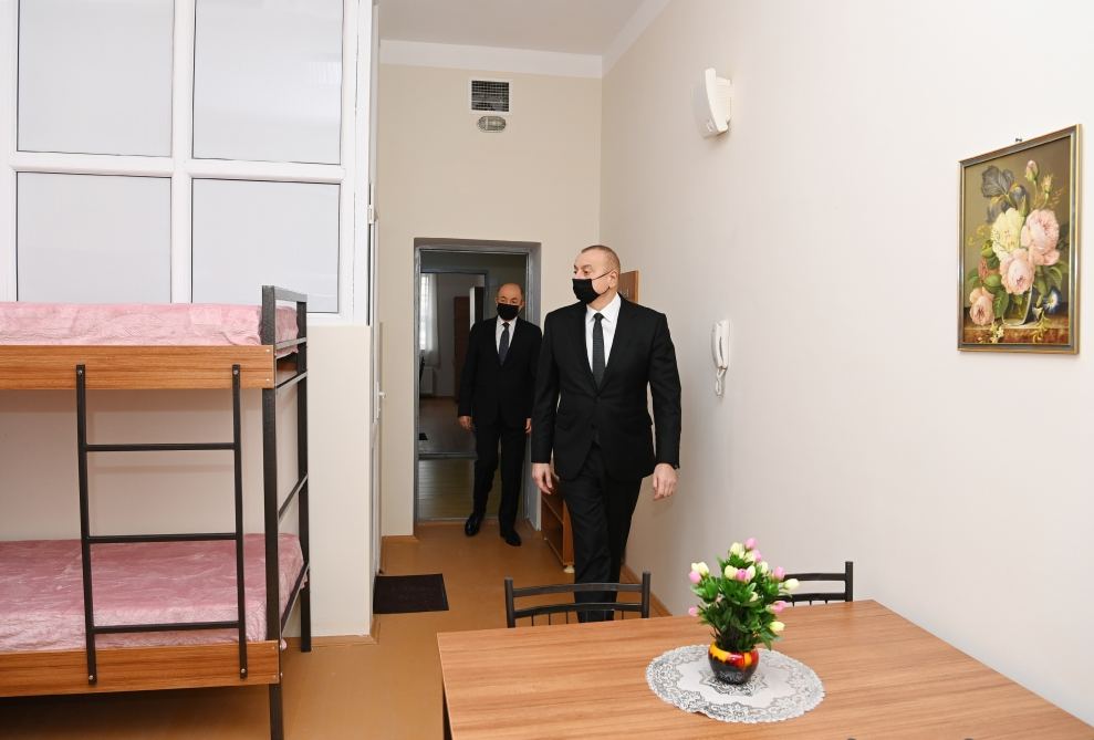 Президент Ильхам Алиев ознакомился с условиями, созданными в новых современных пенитенциарных учреждениях в Баку
 (ФОТО/ВИДЕО)