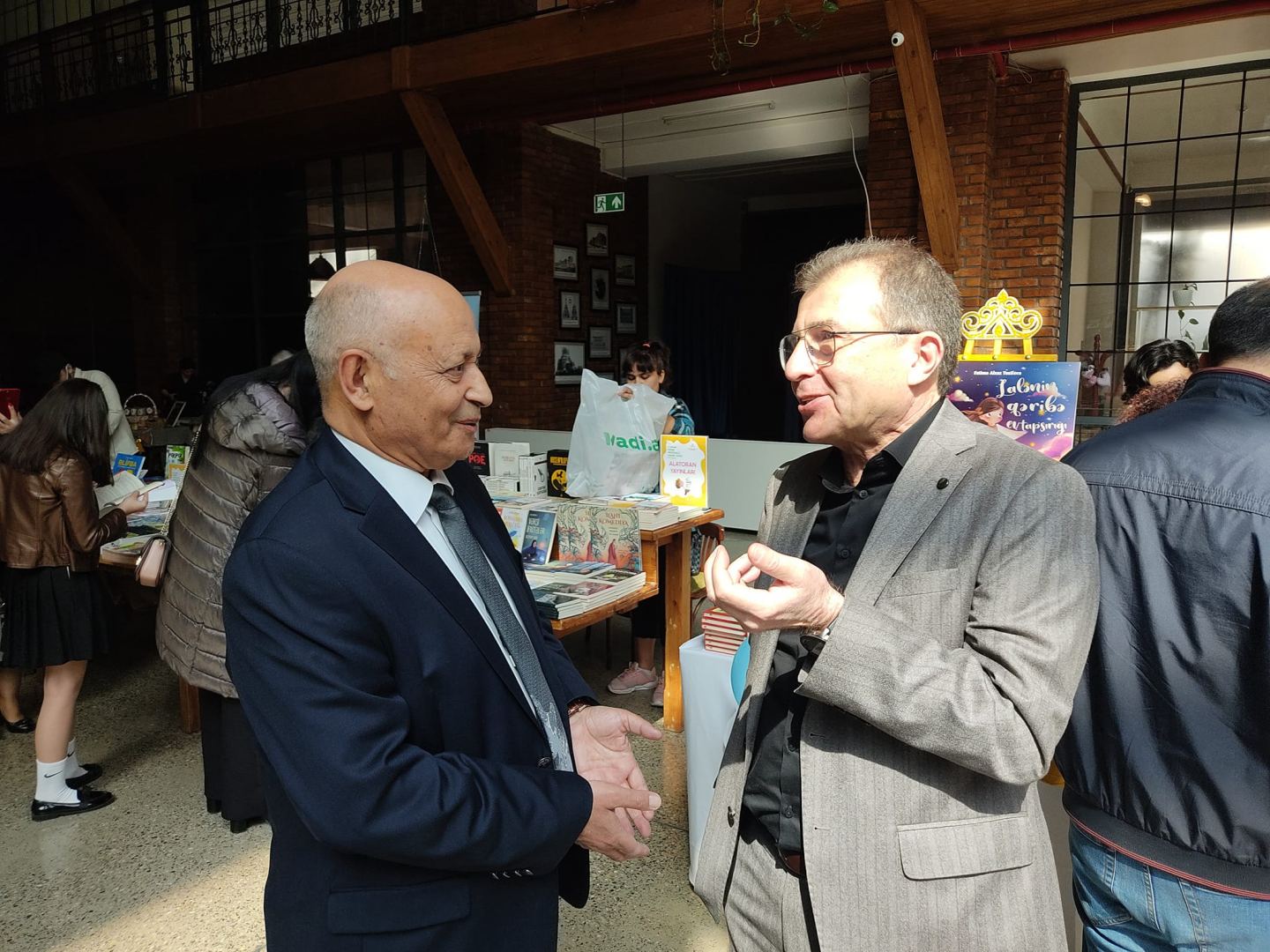 В Баку проходит первый Фестиваль детской книги (ФОТО/ВИДЕО)