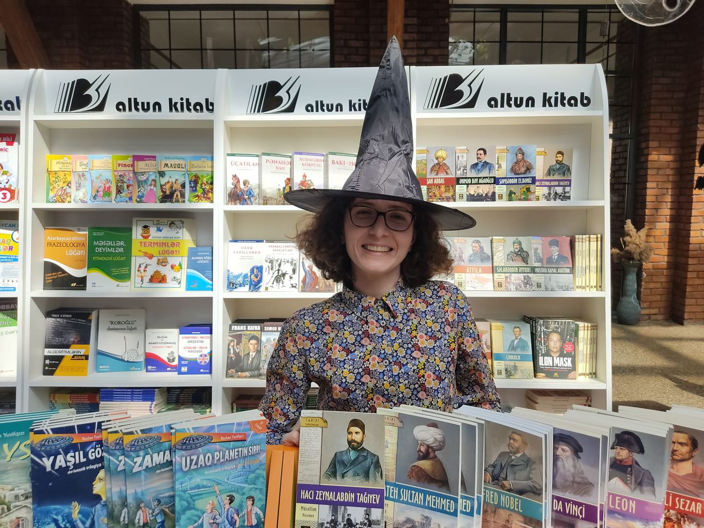 В Баку проходит первый Фестиваль детской книги (ФОТО/ВИДЕО)