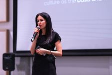 YARAT в партнерстве с заповедником "Ичеришехер" запустил проект первой в Азербайджане годичной Школы современного искусства (ФОТО)