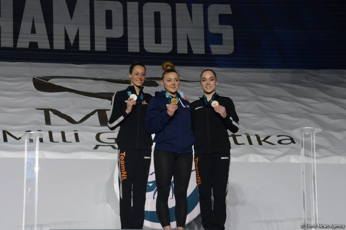 В Баку состоялась церемония награждения победителей Кубка мира FIG по мужской и женской спортивной гимнастике (ФОТО)