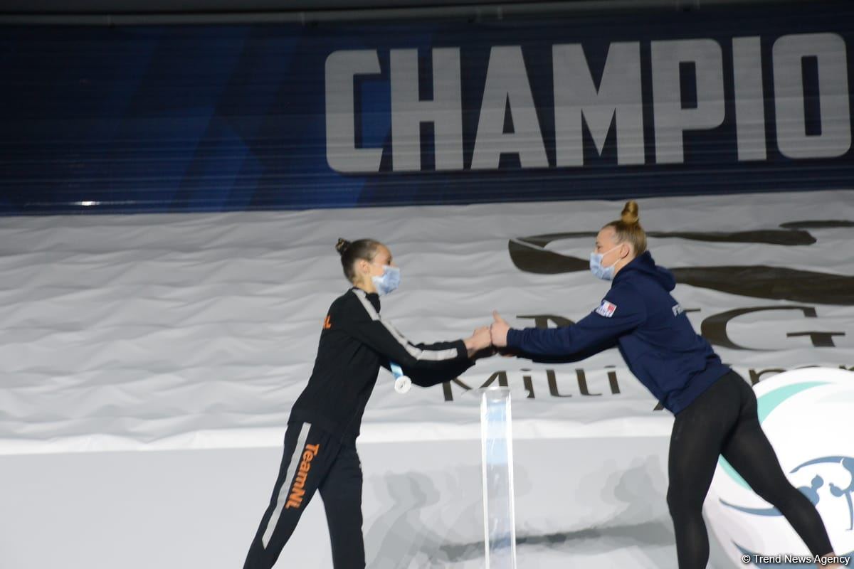 В Баку состоялась церемония награждения победителей Кубка мира FIG по мужской и женской спортивной гимнастике (ФОТО)