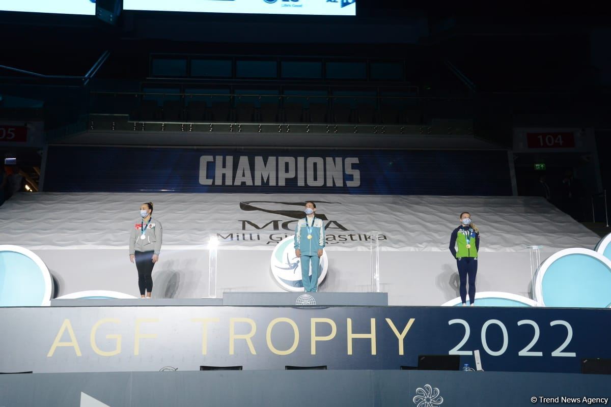 В Баку состоялась церемония награждения победителей Кубка мира FIG по мужской и женской спортивной гимнастике (ФОТО)