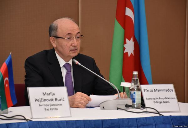 Женщины составляют до половины назначенных судей судов первой инстанции-министр