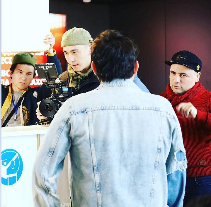 Азербайджанский певец признан самым интеллектуальным в реалити-шоу Туркестана, или История любви с красивой казашкой (ВИДЕО, ФОТО)