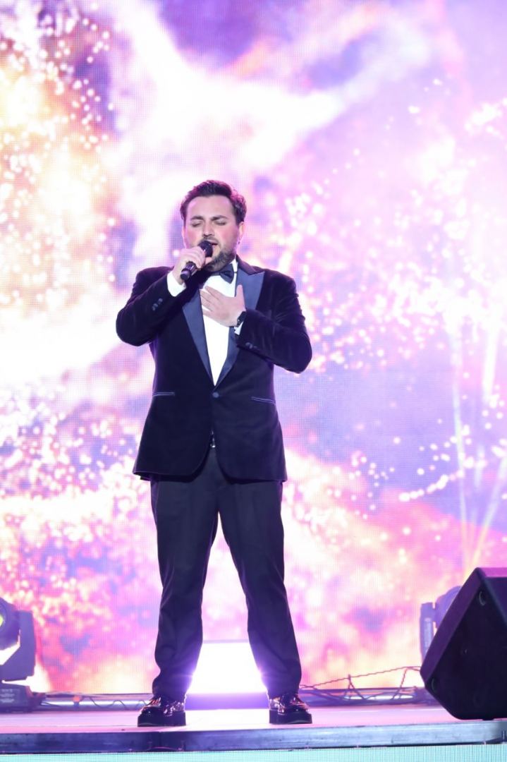 Азербайджанский певец признан самым интеллектуальным в реалити-шоу Туркестана, или История любви с красивой казашкой (ВИДЕО, ФОТО)