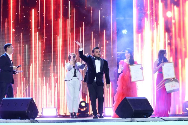 Азербайджанский певец признан самым интеллектуальным в реалити-шоу Туркестана, или История любви с красивой казашкой (ВИДЕО, ФОТО)