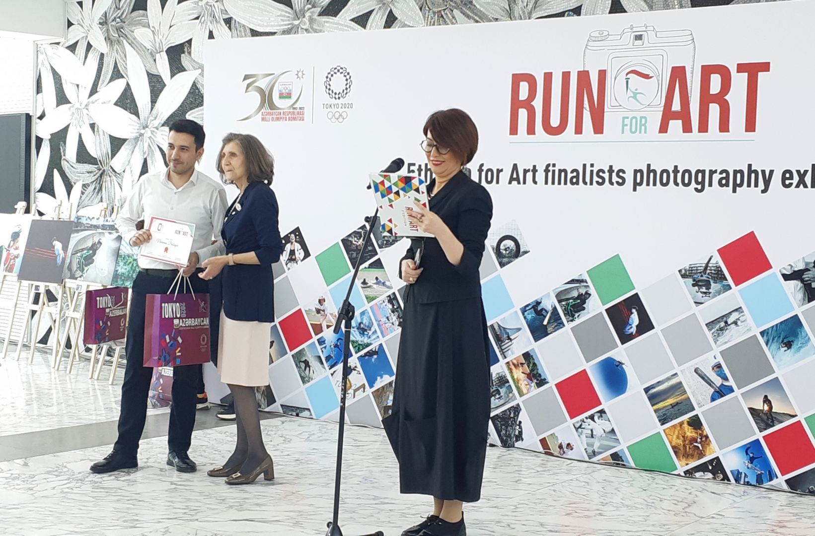 Единение спорта и искусства – в Баку открылась международная фотовыставка "Run for Art" (ФОТО)