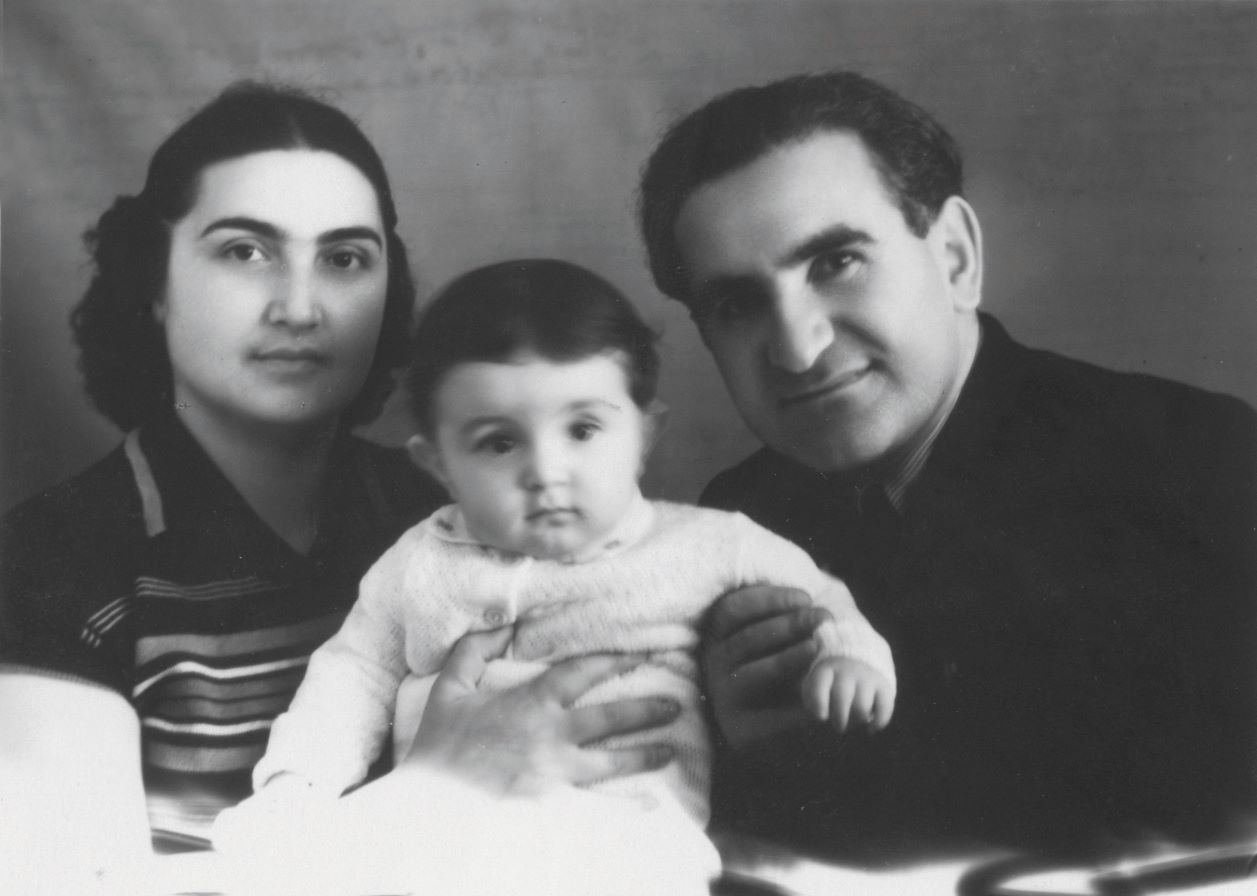 Проект АМИ Trend "Я родился в Шуше":  В жизни встречаются люди, которые, уйдя из наших рядов, продолжают жить в наших сердцах... (ФОТО)