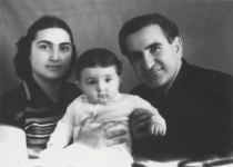 Проект АМИ Trend "Я родился в Шуше":  В жизни встречаются люди, которые, уйдя из наших рядов, продолжают жить в наших сердцах... (ФОТО)