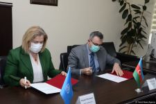Азербайджану передано спецоборудование в рамках проекта ЕС и ВОЗ (ФОТО)