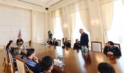 Президент Ильхам Алиев принял членов сборной Азербайджана, участвовавших в чемпионате Европы по борьбе в Венгрии  (ФОТО/ВИДЕО)