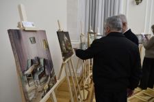 Кисть вместо скальпеля - творчество азербайджанского хирурга (ФОТО)