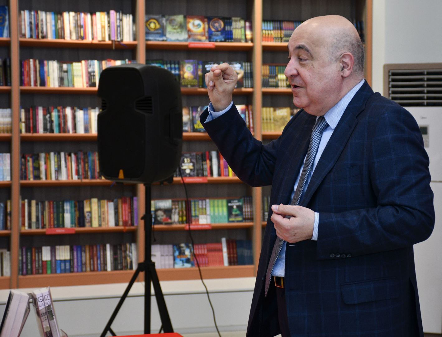 Однажды в Баку… Ринат неожиданно получает фантастическое наследство, и становится олигархом. Что происходит дальше? (ФОТО)