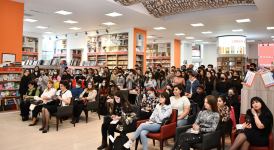 Однажды в Баку… Ринат неожиданно получает фантастическое наследство, и становится олигархом. Что происходит дальше? (ФОТО)