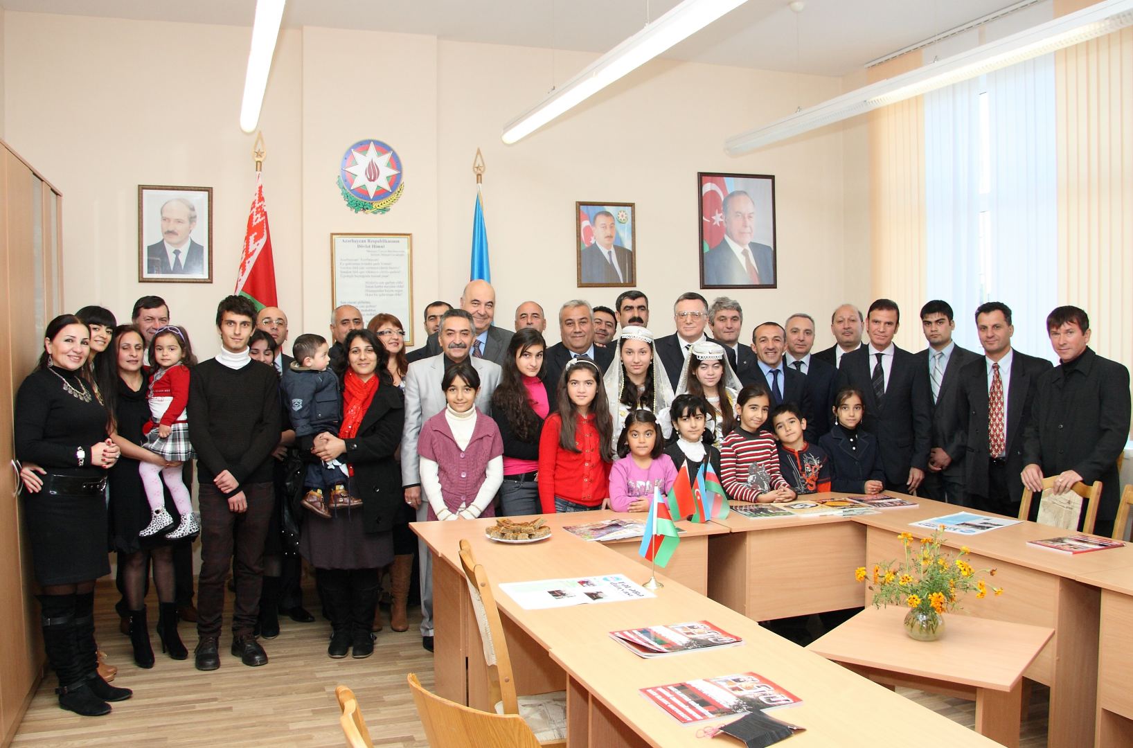 В Турции издана книга, посвященная юбилею Рафига Новрузова (ФОТО)