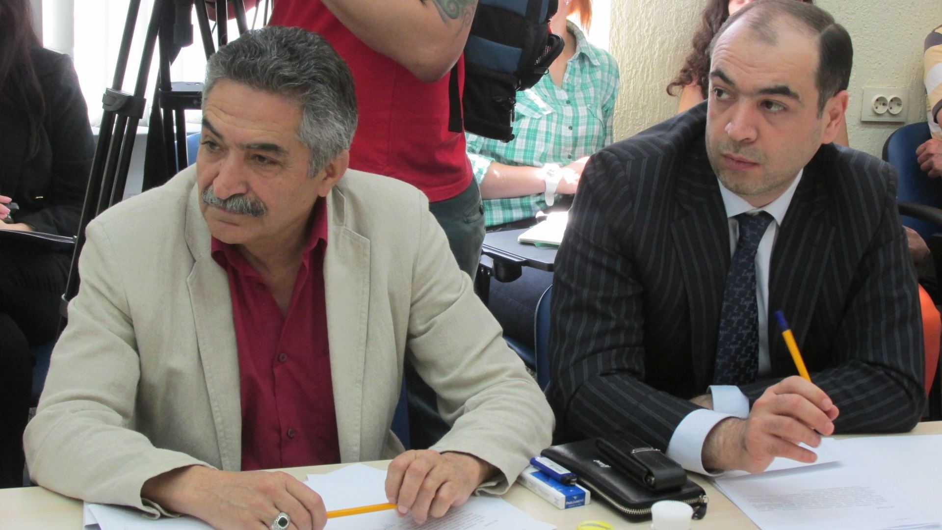 В Турции издана книга, посвященная юбилею Рафига Новрузова (ФОТО)