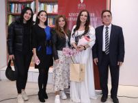 Голос эпохи, совесть поколения… Вдохновленные творчеством в Баку (ФОТО)